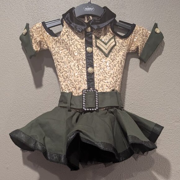🎖️ Weissman Dance Costume – “Mighty Wings” * Small Child - Picture 2 of 10